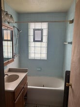 5430 W Burnham St in West Milwaukee, WI - Building Photo - Building Photo