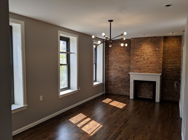 109 W 111th St, Unit 3W in New York, NY - Building Photo - Building Photo