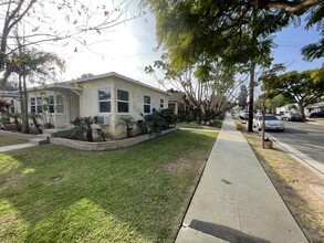 1820 260th St, Unit Lomita Bungalow 1 in Lomita, CA - Building Photo - Building Photo