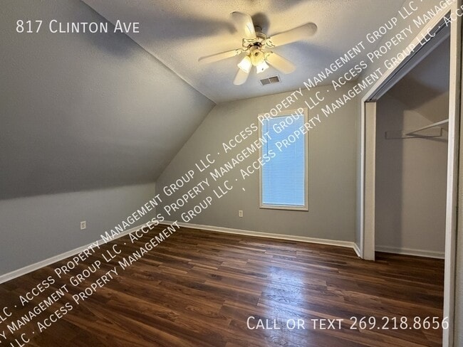 817 Clinton Ave in Kalamazoo, MI - Building Photo - Building Photo