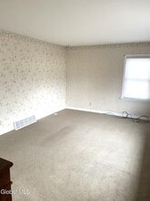 15 Grounds Pl in Albany, NY - Building Photo - Building Photo