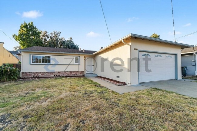 property at 1391 Vía Faisan