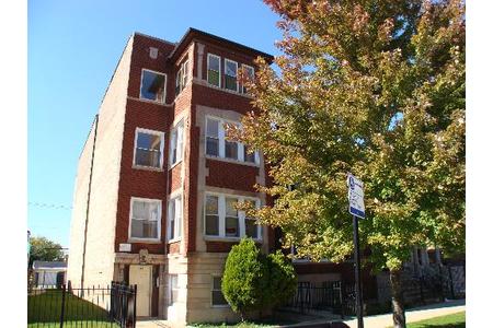 714 S Independence Blvd in Chicago, IL - Foto de edificio