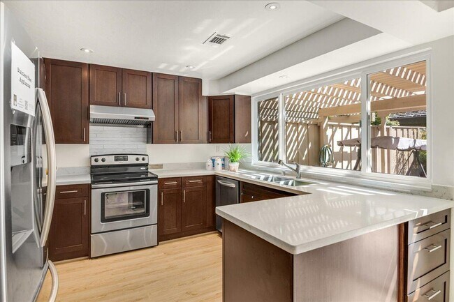 6021 Calle De Felice in San Jose, CA - Building Photo - Building Photo