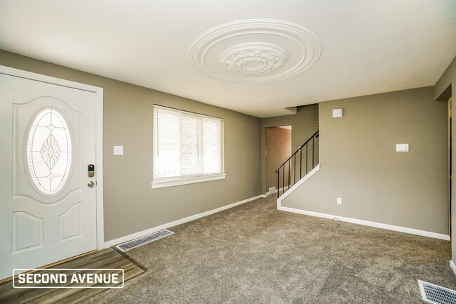 705 Churchill Ave in Pittsburgh, PA - Building Photo - Building Photo