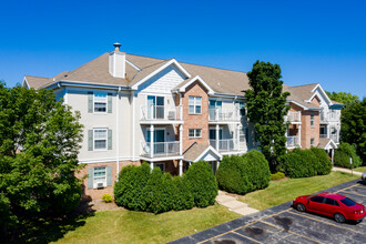 Wildflower Place Apartments in Waukesha, WI - Building Photo - Building Photo