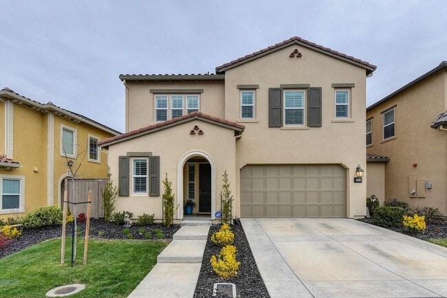 property at 5019 Verona Dr
