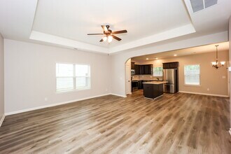 10872 Big Sky Dr in Hampton, GA - Building Photo - Building Photo