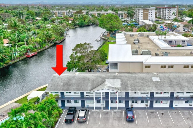 property at 1814 E Oakland Park Blvd