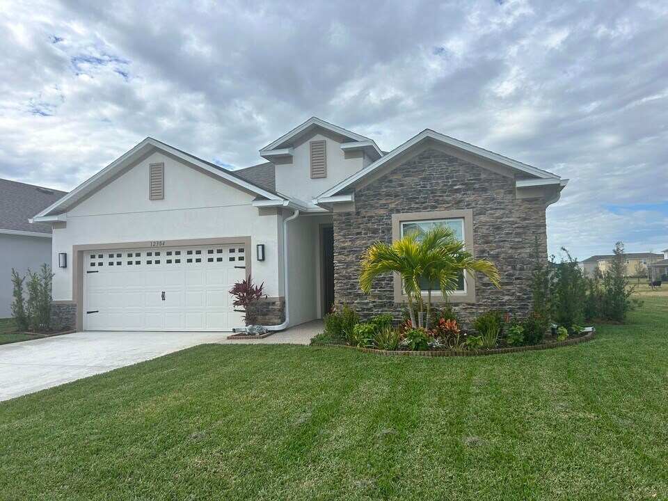 12304 Forli Wy in Port St. Lucie, FL - Building Photo