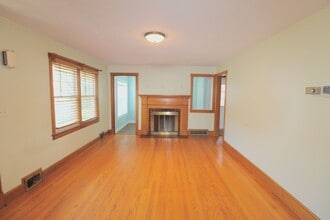 103 Dinkel Ave in Bridgewater, VA - Building Photo - Building Photo