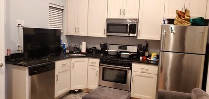 216 Hudson St in Hoboken, NJ - Building Photo - Building Photo