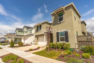 2979 Gaylene Ann Pl in Tracy, CA - Building Photo - Building Photo