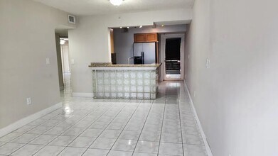 12035 SW 14th St in Miami, FL - Building Photo - Building Photo