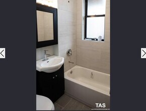 5059 N Damen Ave, Unit 2 in Chicago, IL - Building Photo - Building Photo