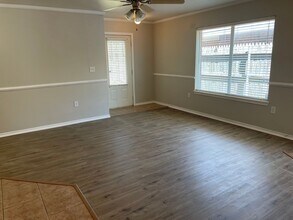 706 N Englewood Ave in Lubbock, TX - Building Photo - Building Photo