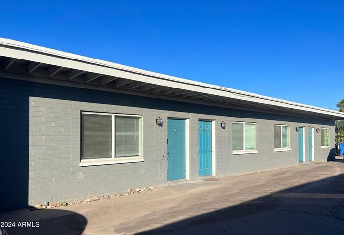 1233 W Pierce St in Phoenix, AZ - Building Photo
