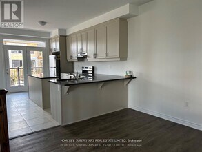 44 Melmar St in Brampton, ON - Building Photo - Building Photo