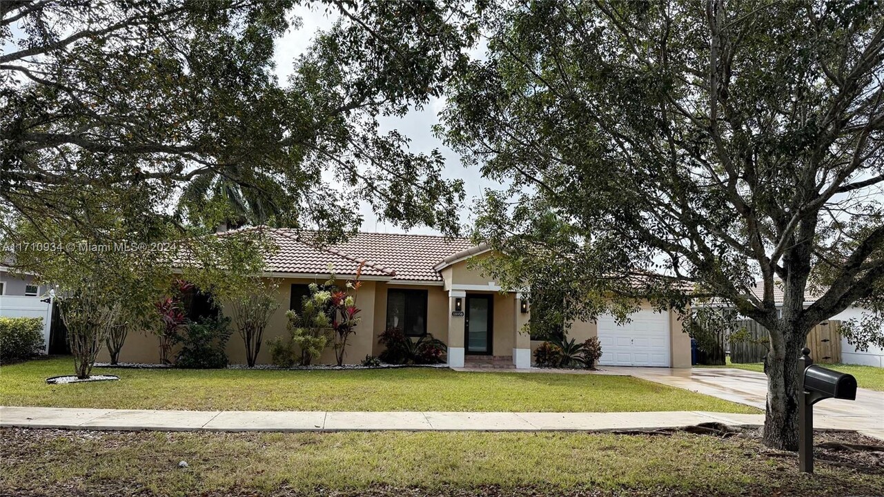 18958 SW 307th St in Homestead, FL - Building Photo