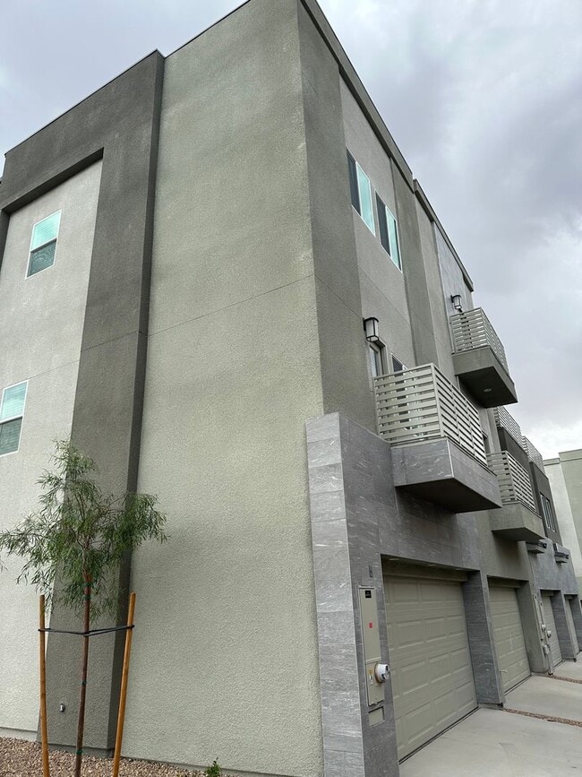 property at 1180 Blossom Point St