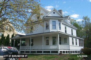 83 Brookes Ave, Unit 1 in Burlington, VT - Building Photo