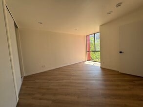 3961 Via Marisol in Los Angeles, CA - Building Photo - Building Photo