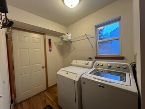 11800 Niagra Ln in Huntley, IL - Building Photo - Building Photo