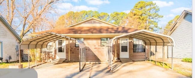 property at 407A Mildred St