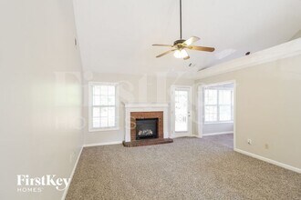 95 Syracuse Ln in Covington, GA - Building Photo - Building Photo