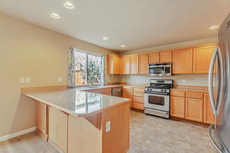 3712 73rd Ave NE in Marysville, WA - Foto de edificio - Building Photo