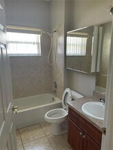 178 Aurelia Ct in Poinciana, FL - Building Photo - Building Photo