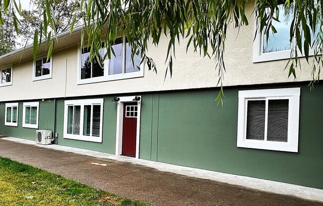 property at 405 NE Denver St