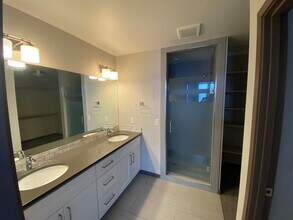 1078 Oak Park Dr in Bozeman, MT - Building Photo - Building Photo