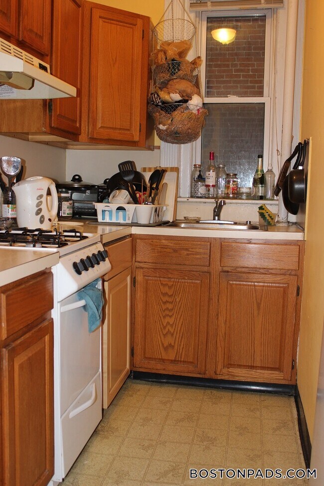 463 Park Dr in Boston, MA - Foto de edificio - Building Photo