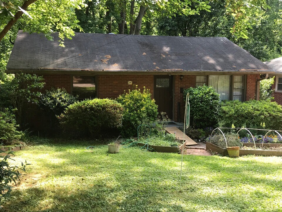 174 Ridgeland Ave in Decatur, GA - Building Photo