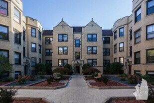 1110 W Oakdale Ave, Unit #GDN Apartments