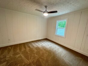 935 Virginia Ln in Hull, GA - Building Photo - Building Photo