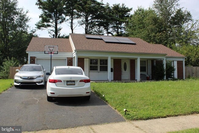34 Garrison Cir in Willingboro, NJ - Building Photo - Building Photo