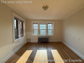 1558 Massachusetts Ave in Cambridge, MA - Building Photo - Building Photo