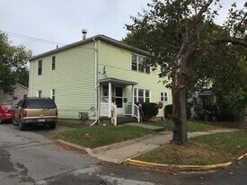 178 N 4th St, Unit 178 in Indiana, PA - Building Photo