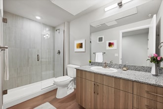 Holly38 in Denver, CO - Foto de edificio - Building Photo