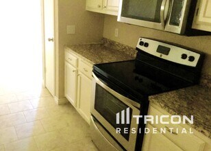 609 Rifleman Trail in Arlington, TX - Building Photo - Building Photo