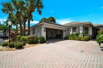 22831 Windsor Wood Ct in Boca Raton, FL - Foto de edificio - Building Photo