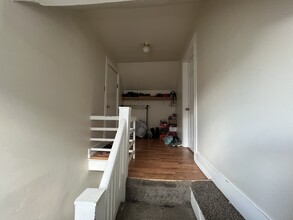 74 N Allen St, Unit 2 in Albany, NY - Foto de edificio - Building Photo
