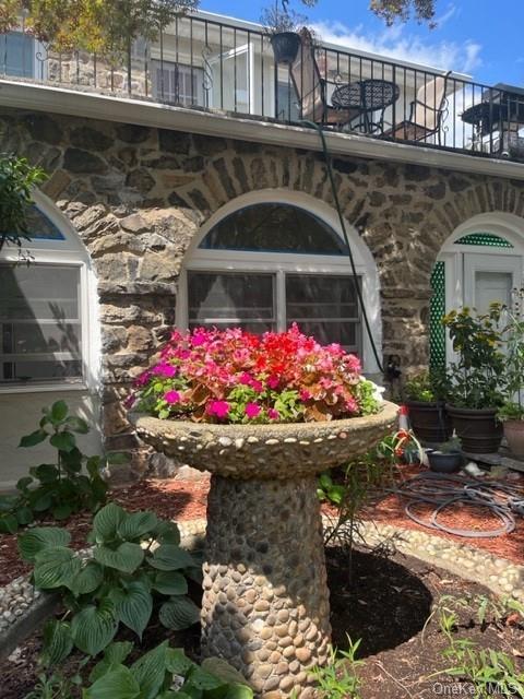182 Grant Ave-Unit -1 in White Plains, NY - Building Photo - Building Photo