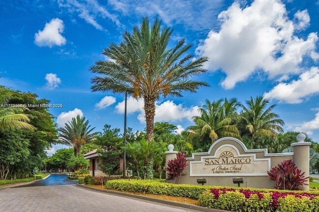 5555 N Military Trl, Unit Manoco in Boca Raton, FL - Building Photo - Building Photo