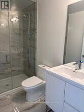 1 Kyle Lowry Rd in Toronto, ON - Building Photo - Building Photo