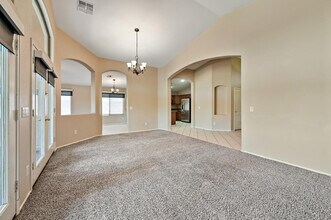 8205 S 45th Ln in Phoenix, AZ - Building Photo - Building Photo