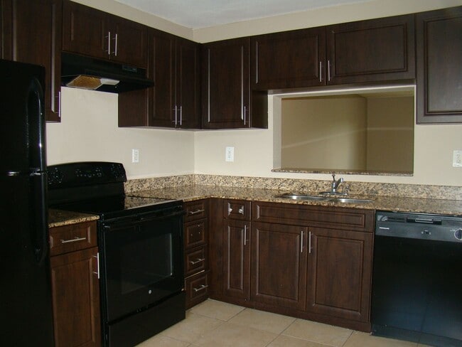 11557 NW 45th St in Coral Springs, FL - Building Photo - Building Photo