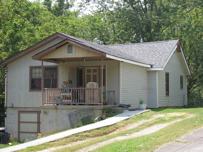 1109 Chestnut St in Knoxville, TN - Building Photo
